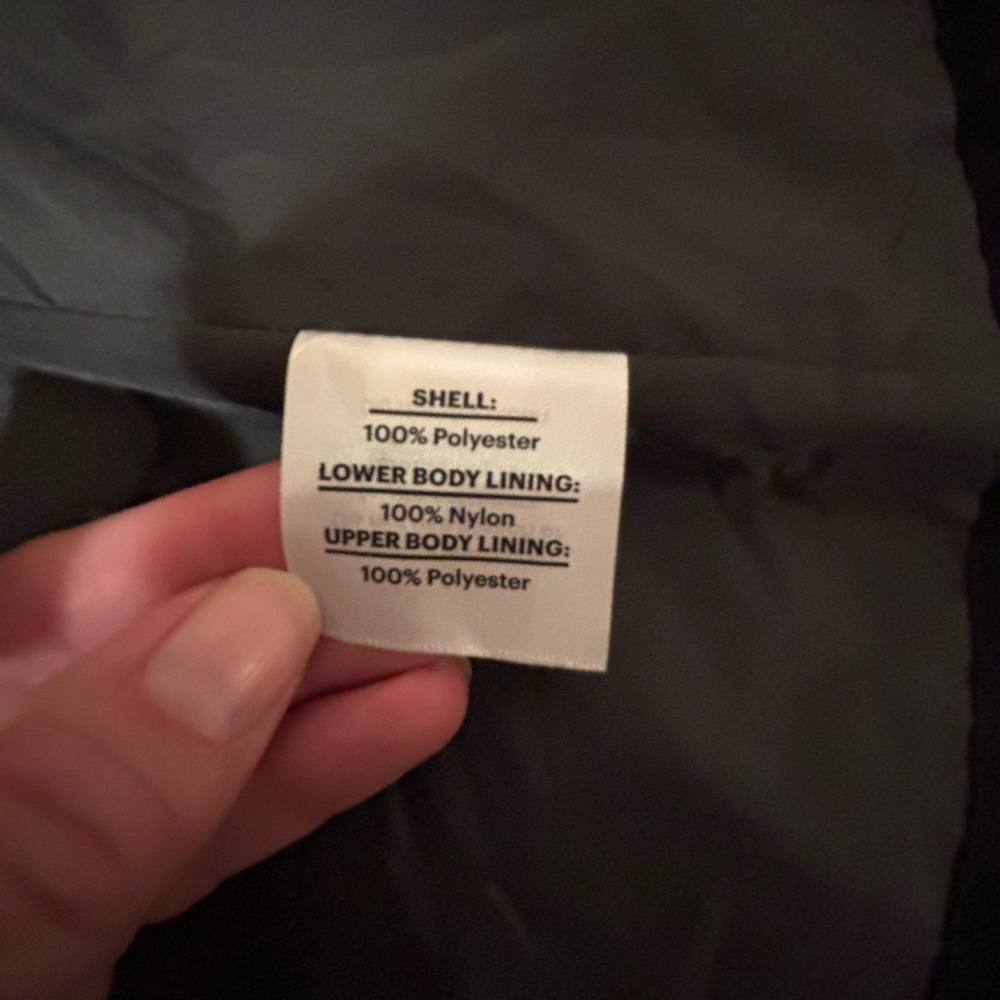 REI Trailmade Hooded Rain Jacket - Women’s Medium - Black - Waterproof - Picture 9 of 11